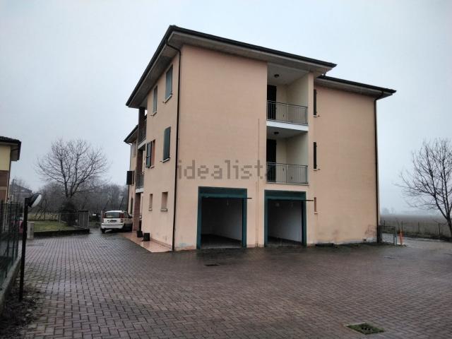 Appartamento in vendita di 70 m² in Via Guastalla, 203