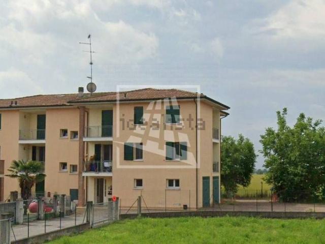 Appartamento in vendita di 70 m² in Via Guastalla, 203