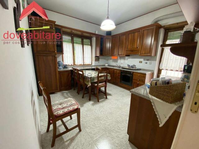 Appartamento in vendita di 70 m² in Via Guido Vincon