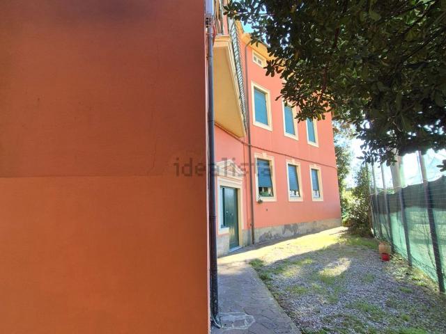 Appartamento in vendita di 70 m² in Via Iside Beverino, 2