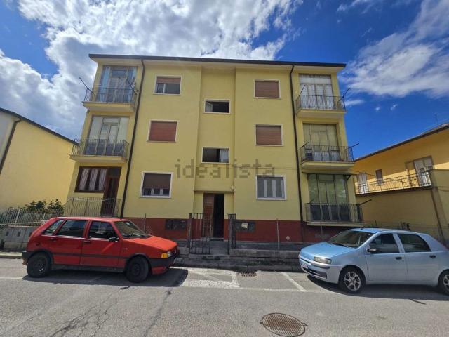 Appartamento in vendita di 70 m² in Via IV Novembre, 12