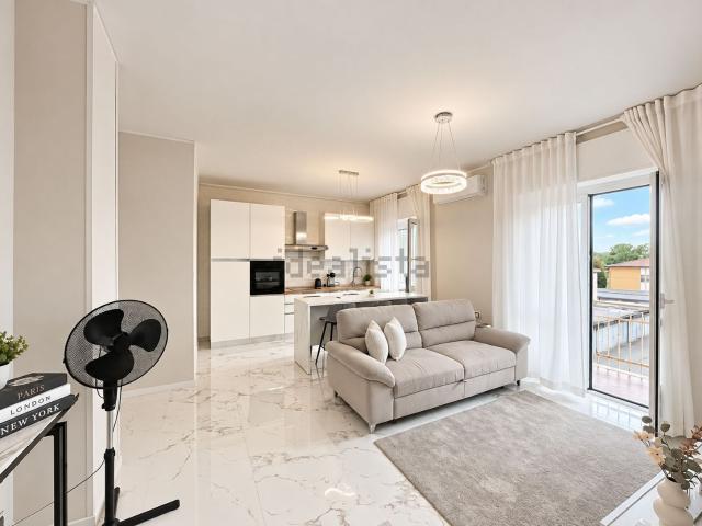 Appartamento in vendita di 70 m² in Via Ivrea, 92