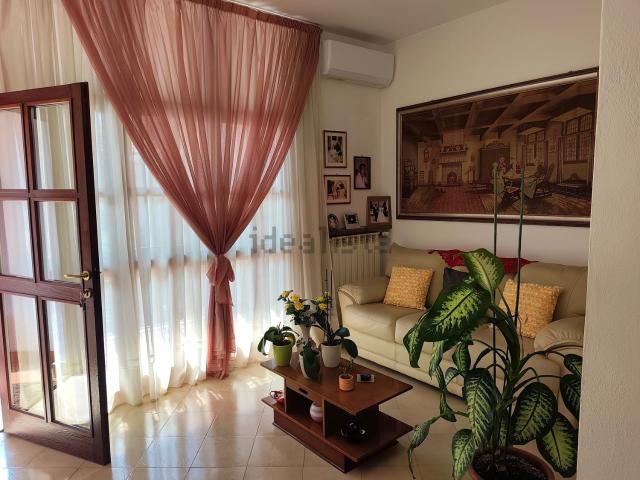 Appartamento in vendita di 70 m² in Via Luigi Roncari