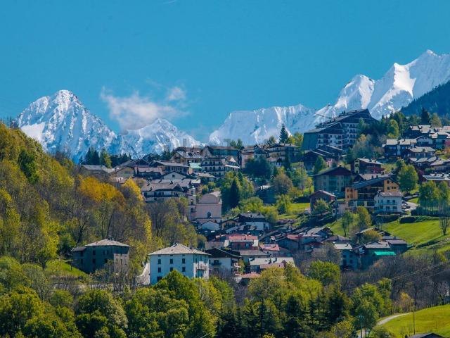 Appartamento in vendita di 70 m² in Via Madonna, 10