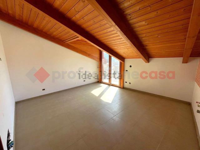 Appartamento in vendita di 70 m² in Via Martiri D&apos Otranto