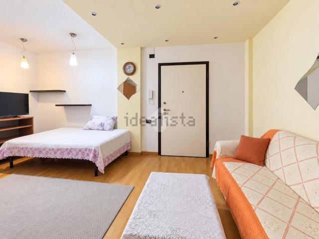 Appartamento in vendita di 70 m² in Via Martiri della Resistenza, 59
