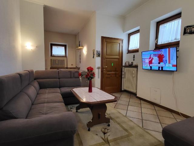 Appartamento in vendita di 70 m² in Via Menaggio, 36