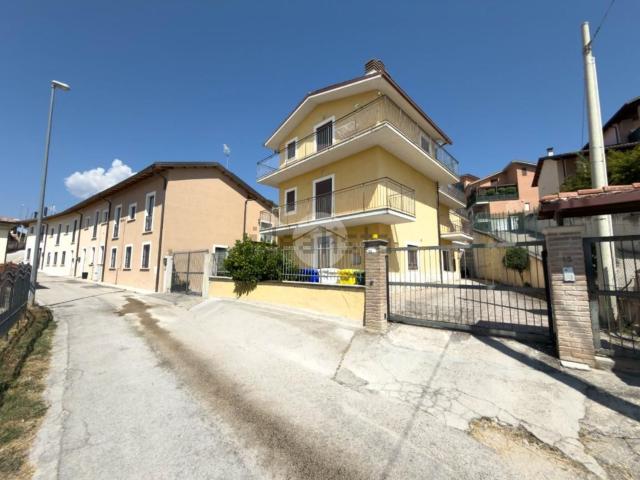 Appartamento in vendita di 70 m² in Via Montagnino, 15