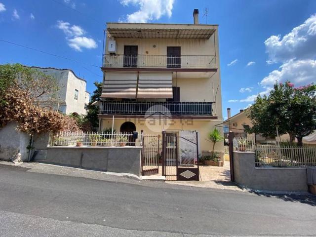 Appartamento in vendita di 70 m² in Via Monte Grappa, 18