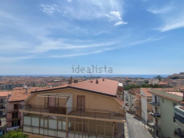 Appartamento in vendita di 70 m² in Via Nazario Sauro