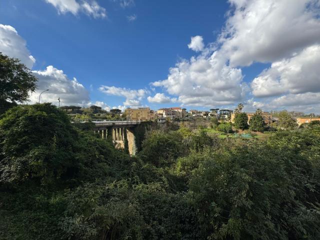 Appartamento in vendita di 70 m² in Via Nuova San Rocco, 68