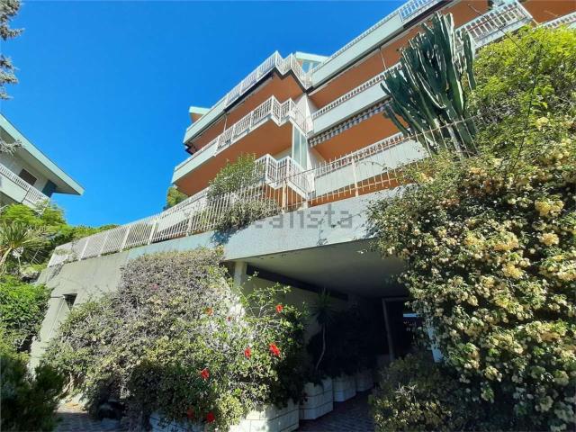 Appartamento in vendita di 70 m² in Via Padre Semeria, 300