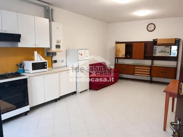 Appartamento in vendita di 70 m² in Via Pietro Ruggeri da Stabello