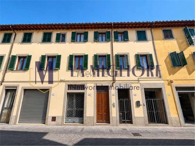 Appartamento in vendita di 70 m² in Via Piero Cironi, 21