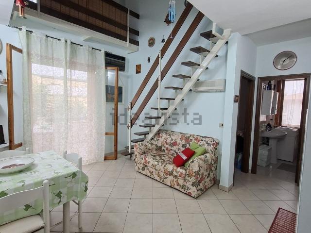 Appartamento in vendita di 70 m² in Via Raffaele Paolucci, 12