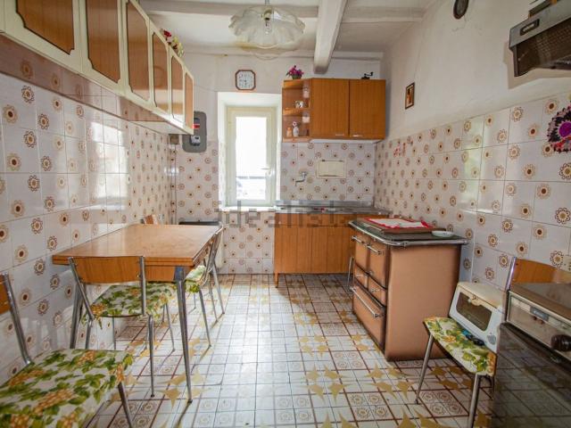 Appartamento in vendita di 70 m² in Via Risciolo