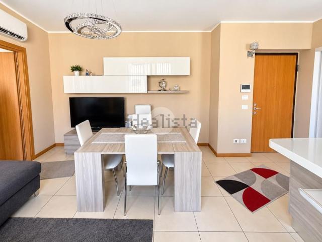 Appartamento in vendita di 70 m² in Via Romeo Salvini, 5