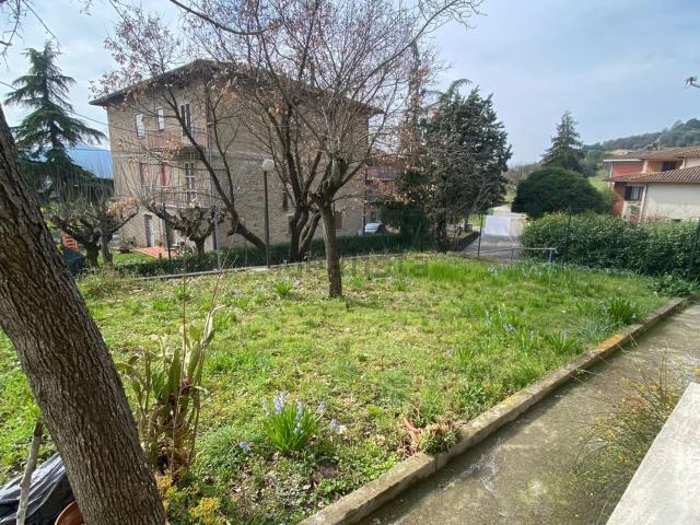 Appartamento in vendita di 70 m² in Via Rocca Monaldi