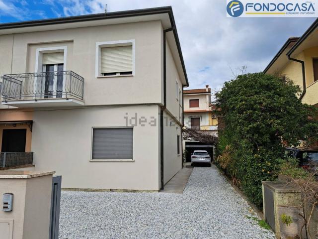 Appartamento in vendita di 70 m² in Via Sant&apos Andrea