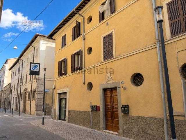 Appartamento in vendita di 70 m² in Via San Donato, 118