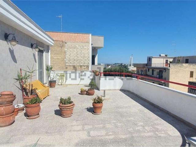 Appartamento in vendita di 70 m² in Via San Leonardo, 143