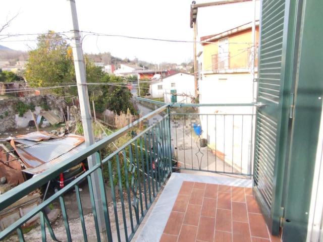 Appartamento in vendita di 70 m² in Via Seggiari