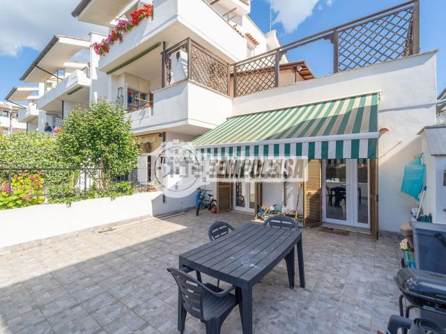 Appartamento in vendita di 70 m² in Via Sutri