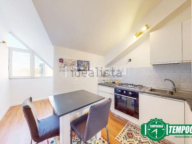 Appartamento in vendita di 70 m² in Viale Martiri della Benedicta, 107