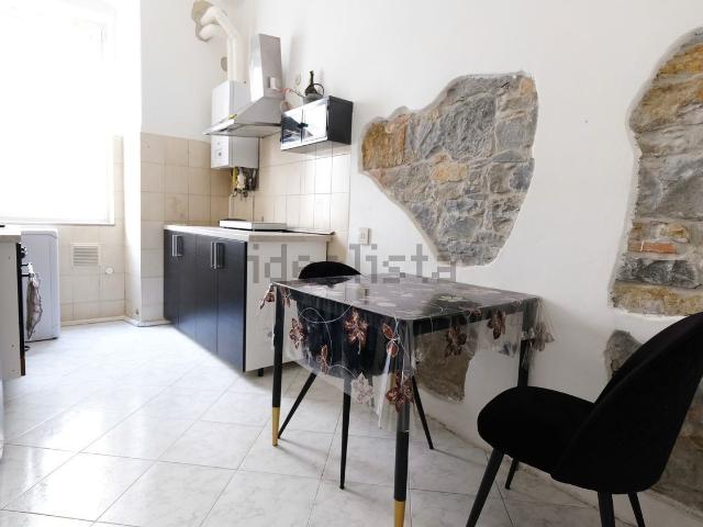 Appartamento in vendita di 70 m² in Viale Miramare, 13