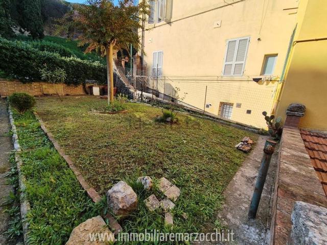 Appartamento in vendita di 70 m² in Viale Don Giovanni Minzoni, 53100