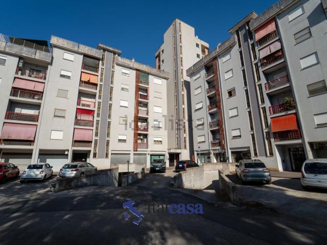 Appartamento in vendita di 70 m² in Viale Le Corbusier, 291