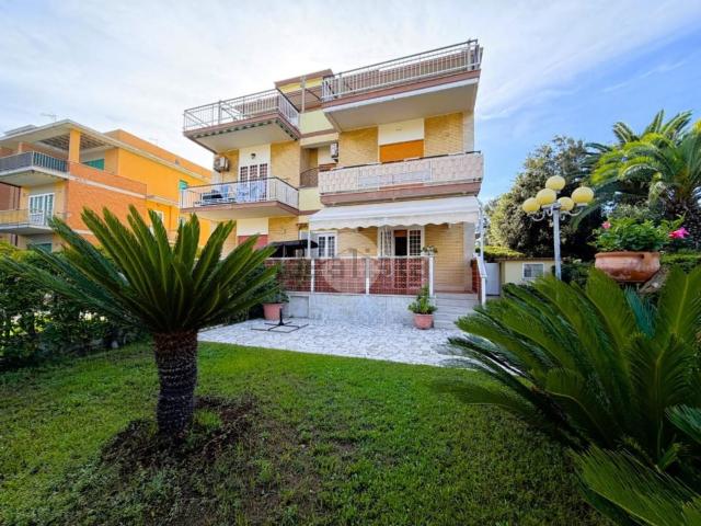 Appartamento in vendita di 70 m² in Viale Virgilio, 9