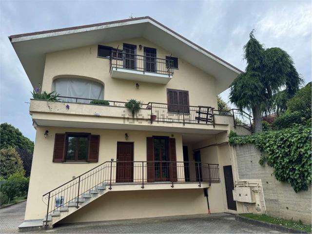 Appartamento in vendita di 70 m² in Strada Oriale, 1