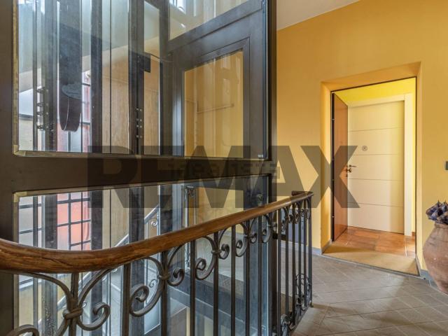 Appartamento in vendita di 70 m² in Via Villa, 68