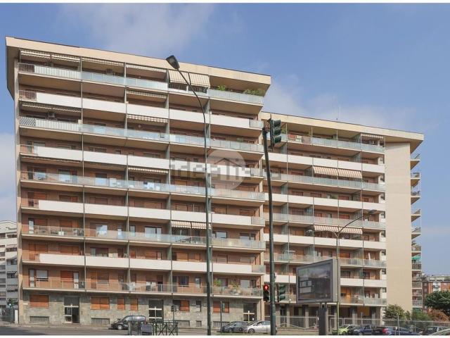 Appartamento in vendita di 71 m² in Corso Lombardia, 227