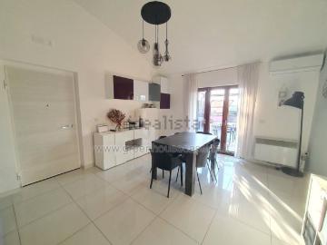 Appartamento in vendita di 71 m² in Via Tedeschi, 20