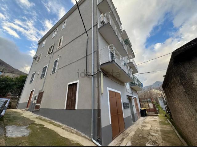 Appartamento in vendita di 71 m² in Via Ausa, 2