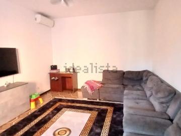Appartamento in vendita di 71 m² in Via Cesare Battisti, 2