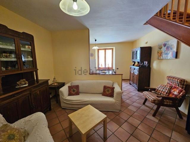 Appartamento in vendita di 71 m² in Via Cesare Battisti