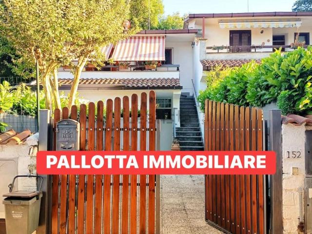 Appartamento in vendita di 71 m² in Via dei Pini
