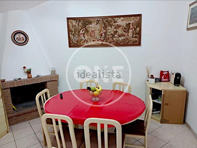 Appartamento in vendita di 71 m² in Via della Marina, 5
