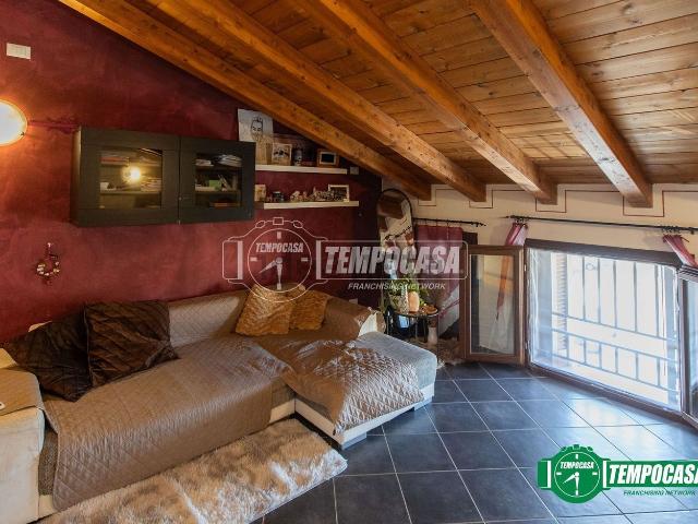Appartamento in vendita di 71 m² in Via Don Minzoni, 33