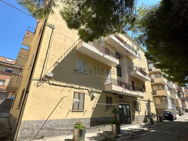 Appartamento in vendita di 71 m² in Via Garibaldi Gariani, 18
