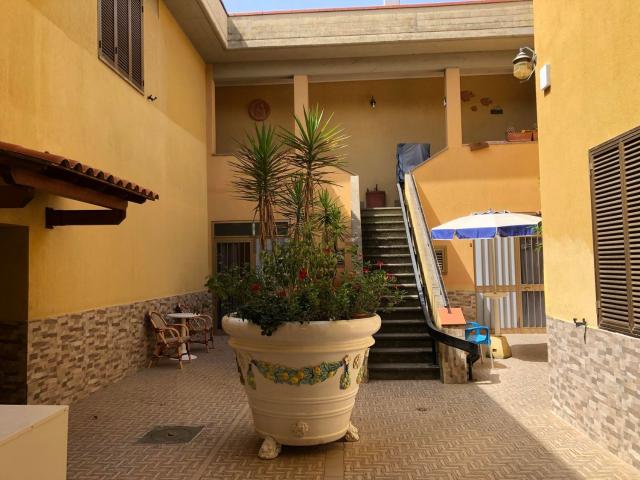 Appartamento in vendita di 71 m² in Via IV Novembre, 88