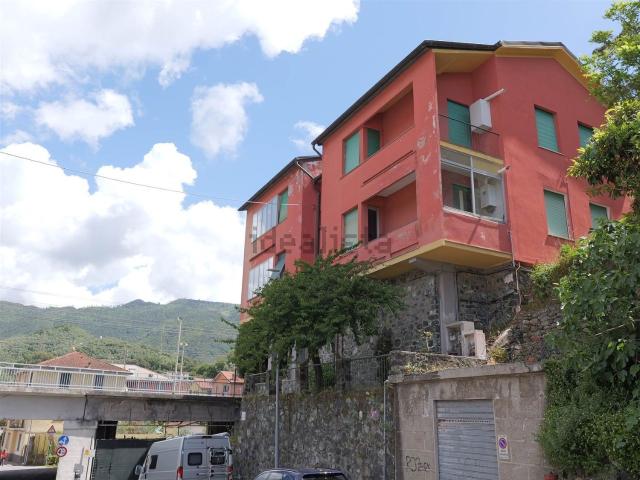 Appartamento in vendita di 71 m² in Via Martiri della Libertà, 38