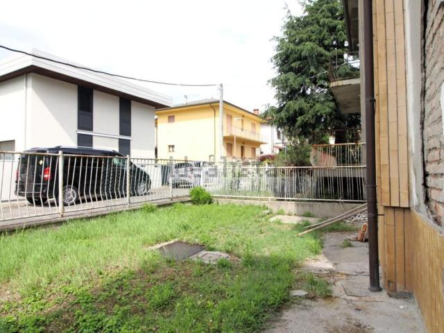 Appartamento in vendita di 71 m² in Via Portici