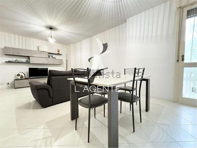 Appartamento in vendita di 71 m² in Via Ronzinella