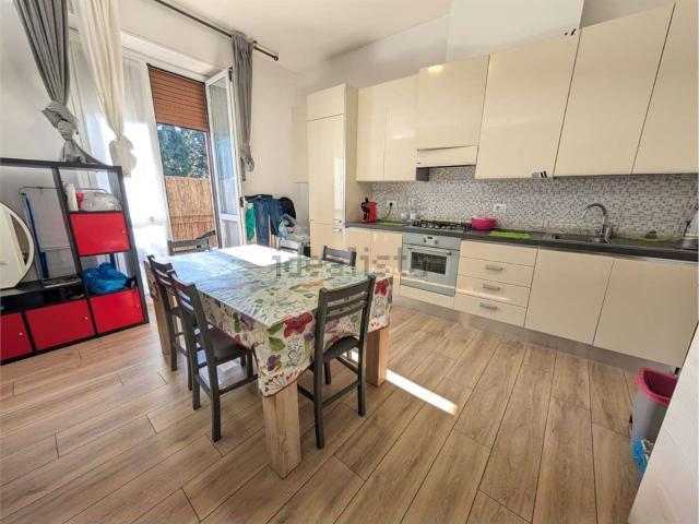 Appartamento in vendita di 71 m² in Via Severino Mercadante, 48