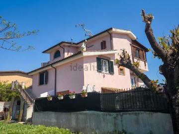 Canala Nettuno, Latina Lazio - Giardino