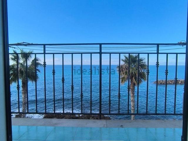 Appartamento in vendita di 72 m² in Lungomare De Simone